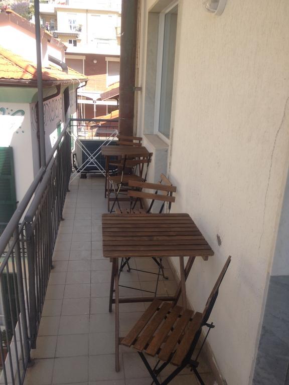 Residence Fanny Alassio Ngoại thất bức ảnh