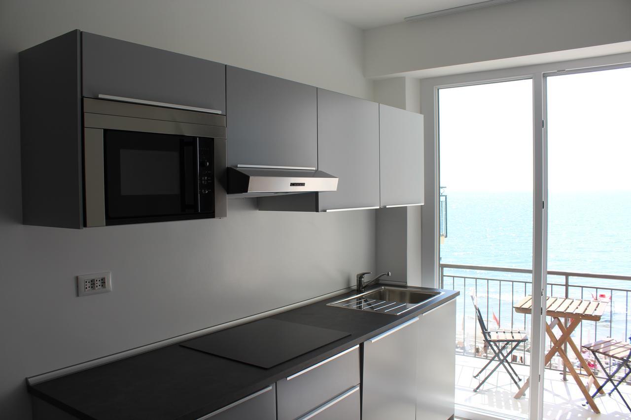 Residence Fanny Alassio Ngoại thất bức ảnh