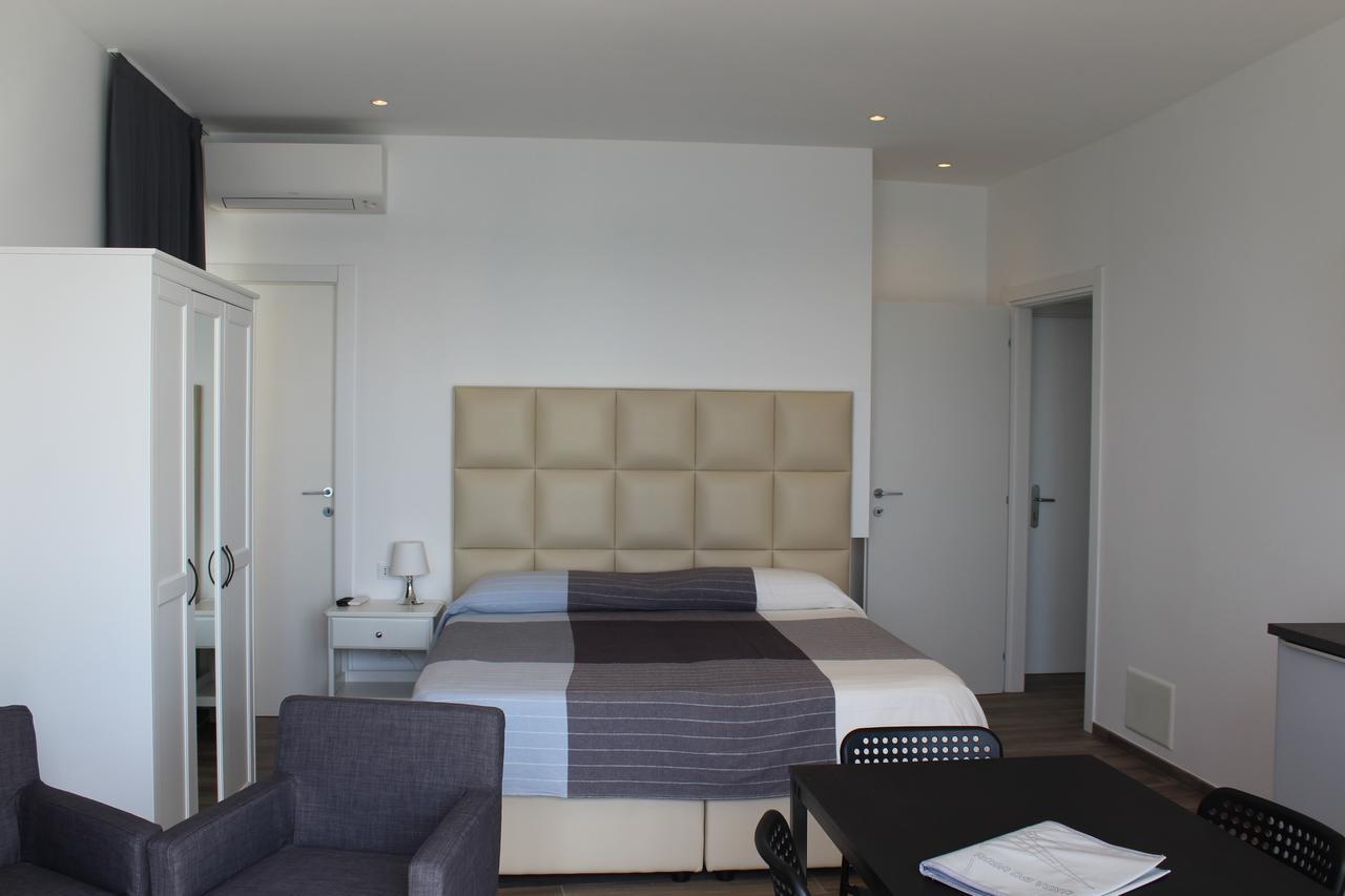 Residence Fanny Alassio Ngoại thất bức ảnh