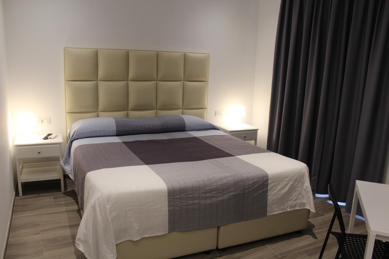 Residence Fanny Alassio Ngoại thất bức ảnh