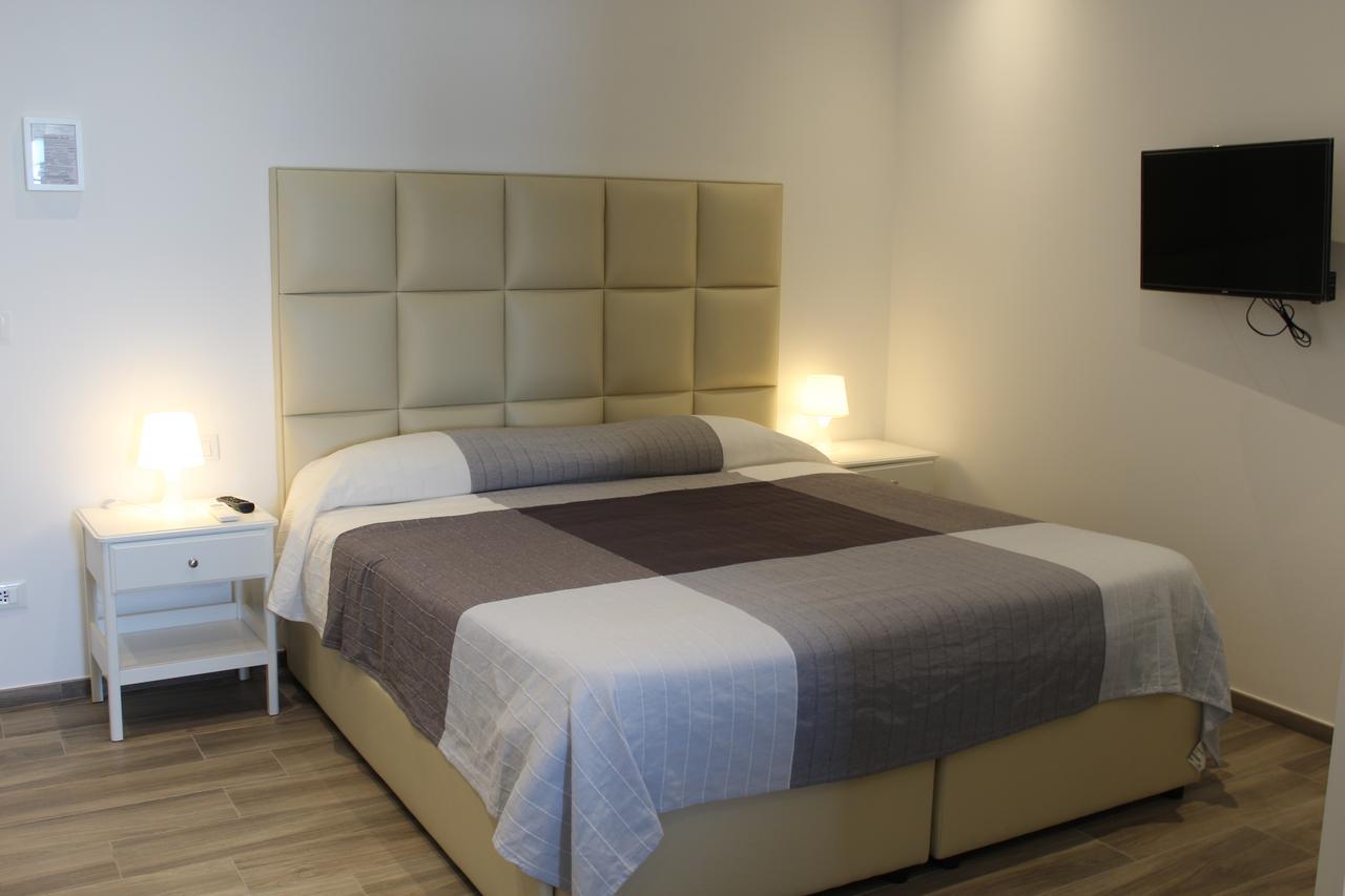 Residence Fanny Alassio Ngoại thất bức ảnh